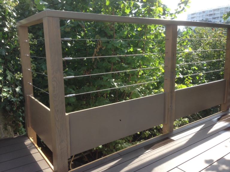 425-terrasse-sur-pilotis