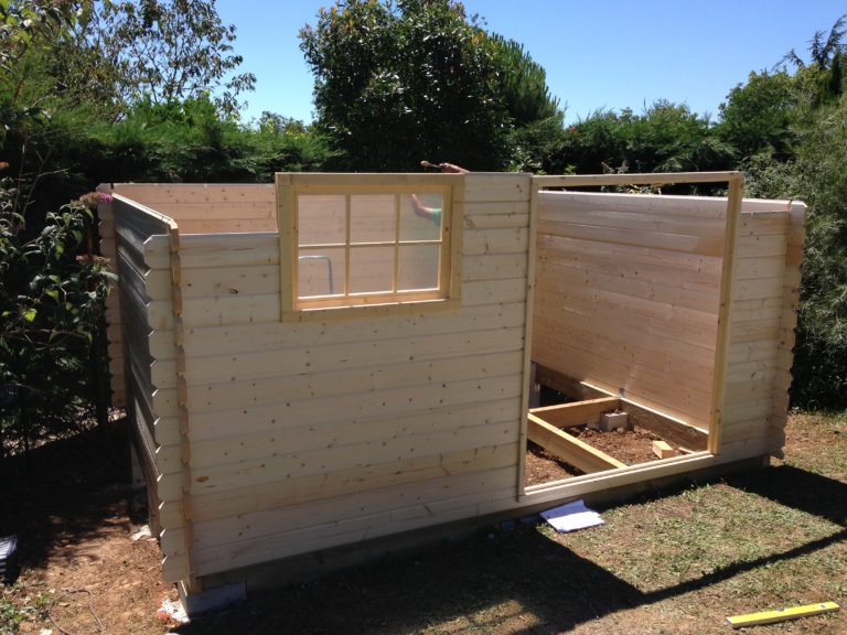 484-abri-de-jardin-a-lyon